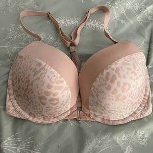 Victoria’s Secret Very Sexy Push Up Bra